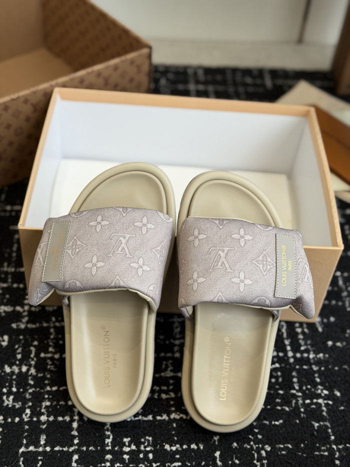 L&V sandal 259