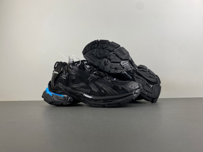 Ba1en*iaga Runner LED sneaker WRNLD 1000