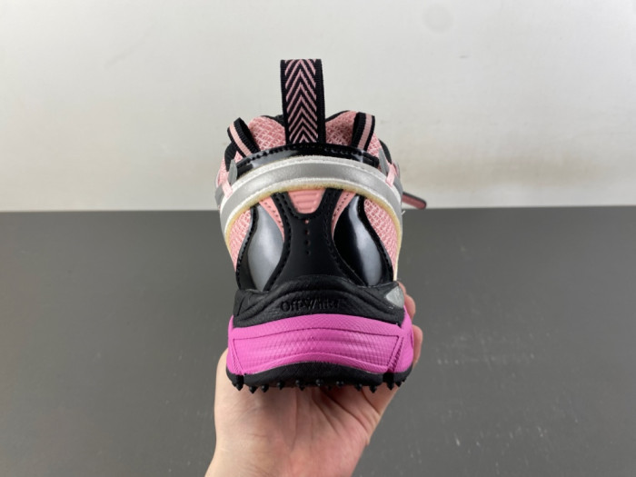 Off-White Be right back OWIA289F69