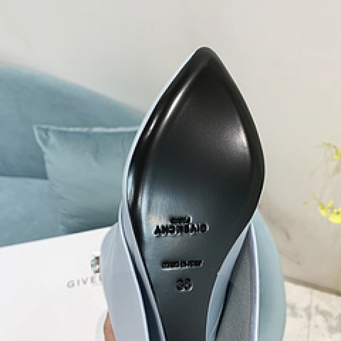 Givenchy Boots 660007