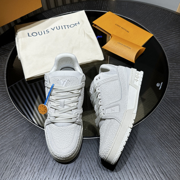 LV snekaers L0000566