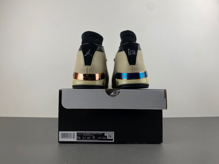 Infinite Archive x Air Jordan 17 "Beach" IH0177-200