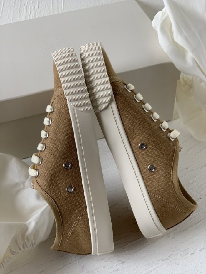 ma1s0n Marg*e1a tabi sneakers s57ws0349