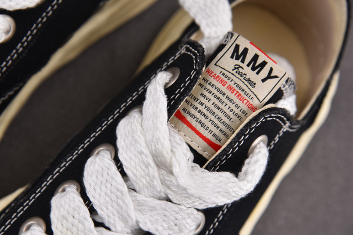 Ma*s*n mihara yasuhiro sneaker mmys55