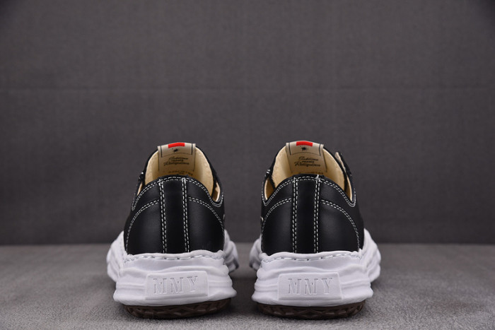 Ma*s*n mihara yasuhiro sneaker mmys56