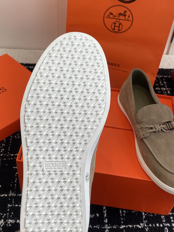 H**me5 loafers hm085