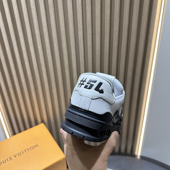 LV snekaers L0000728