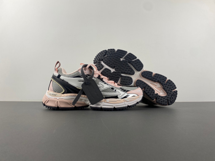 Off-White Be right back OWIA289F24