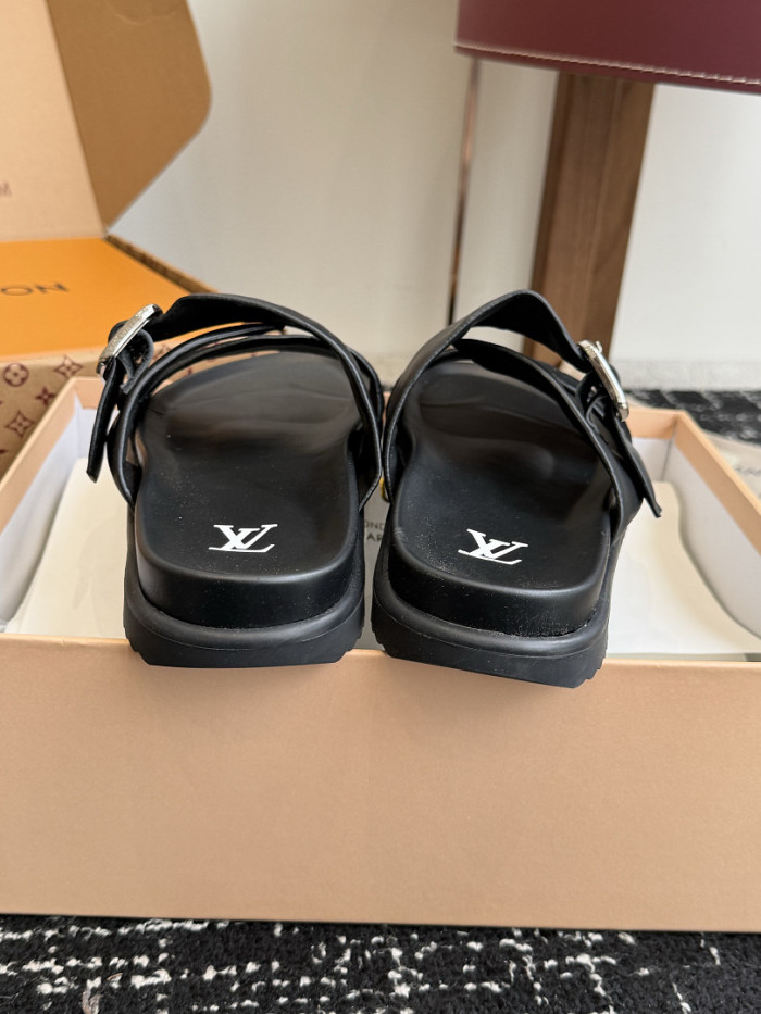 L&V sandal 282