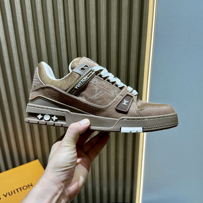 LV snekaers L0000565