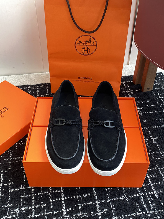 H**me5 loafers hm086