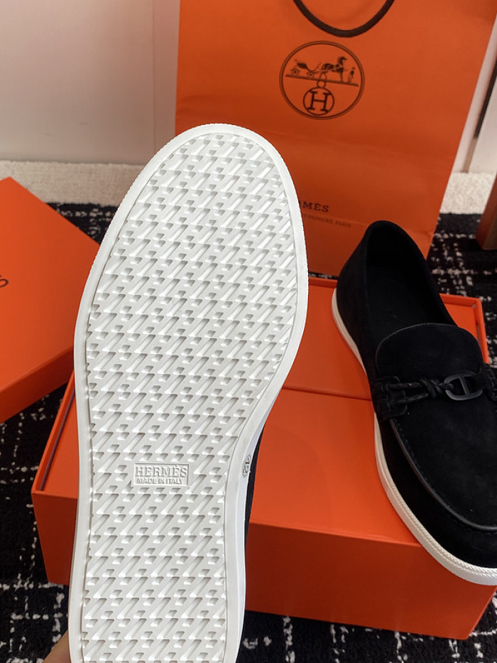 H**me5 loafers hm086