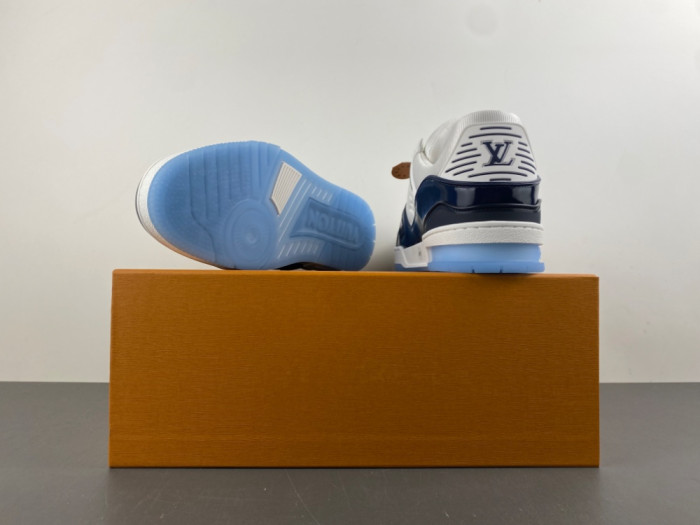 LV snekaers L0000720