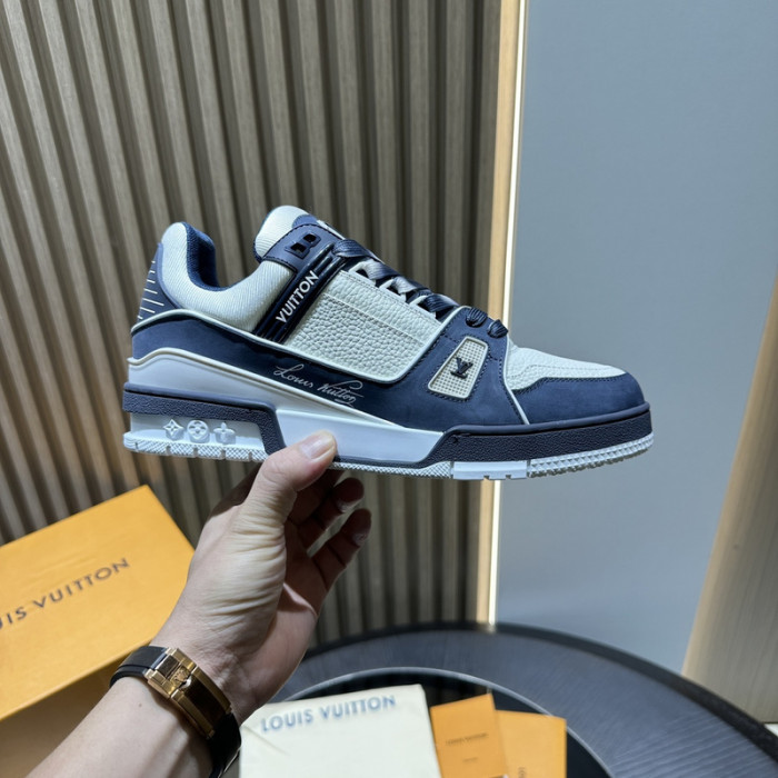 LV snekaers L0000491