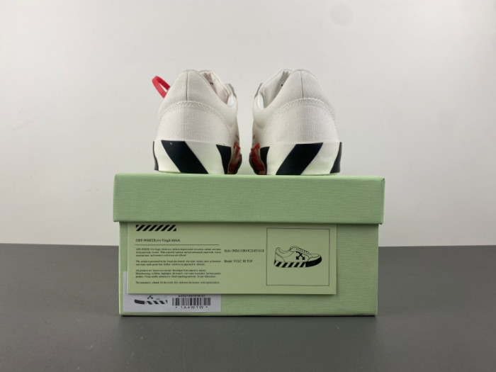 OFF-W c/o Virgil Abloh Vulc Low 1A4WTW