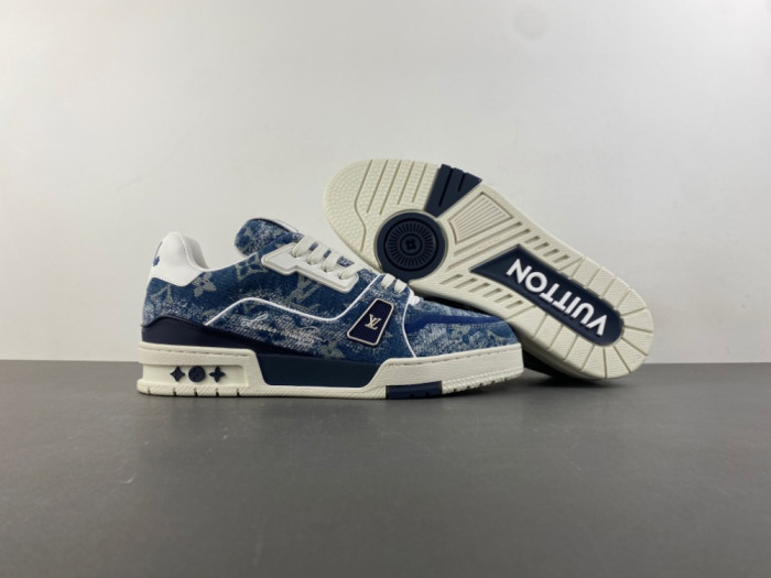 LV snekaers L0000723