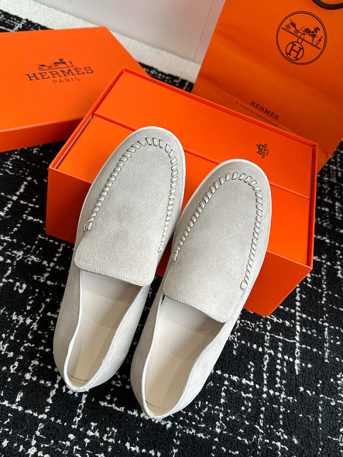 H**me5 loafers hm069
