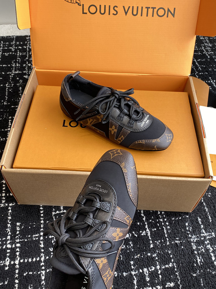 LV snekaers L0000573