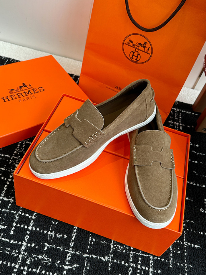 H**me5 loafers hm075