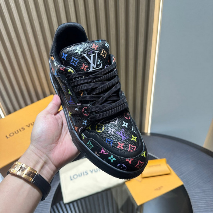 LV snekaers L0000497