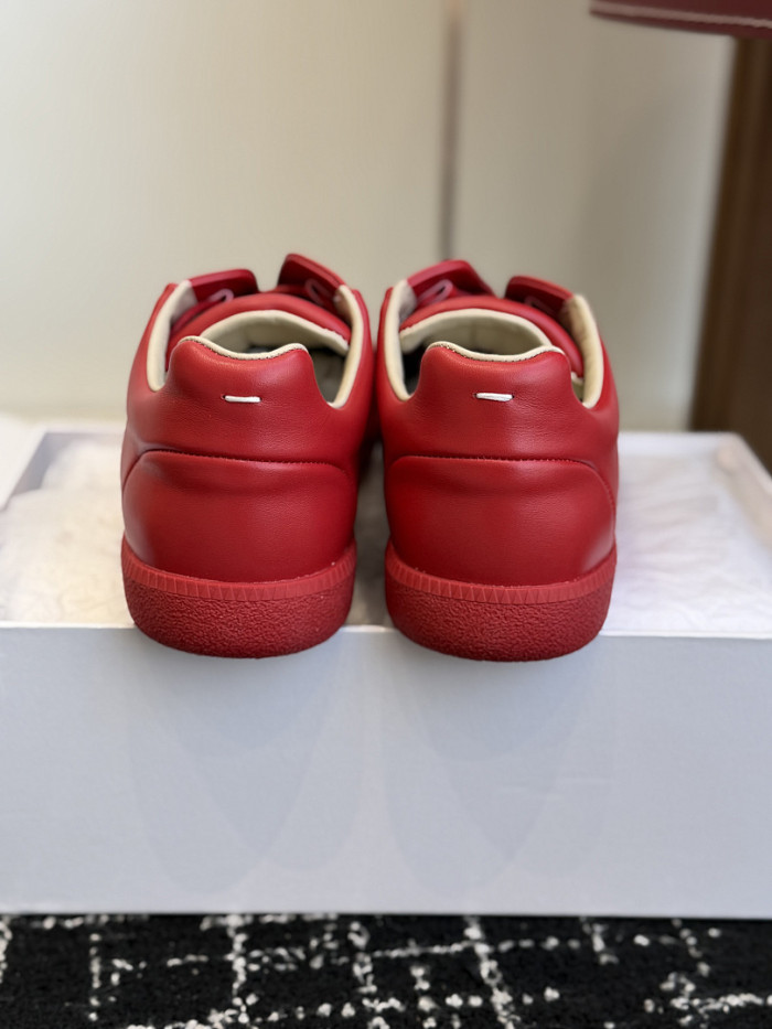 Ma1s0n Marg*e1a CALFSKIN S57WS0366