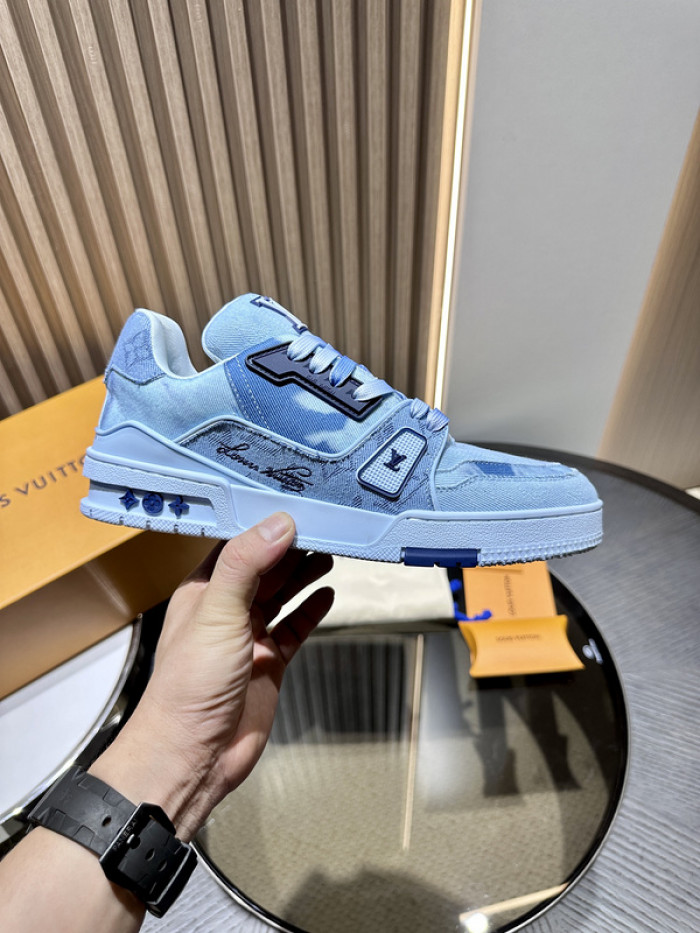 LV snekaers L0000353