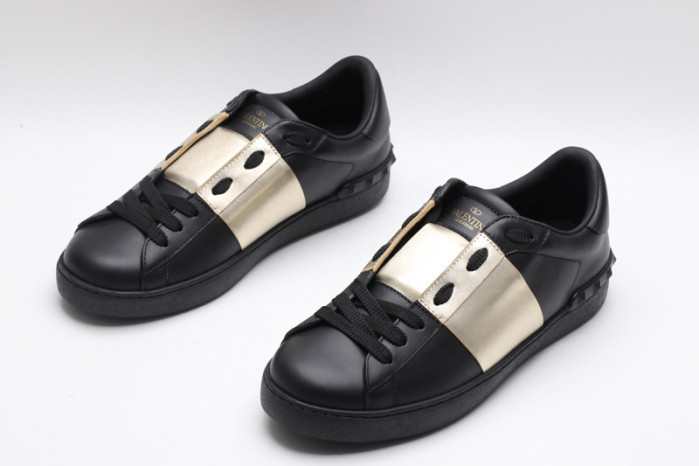 Va1e*ntin0 sneakers vt015