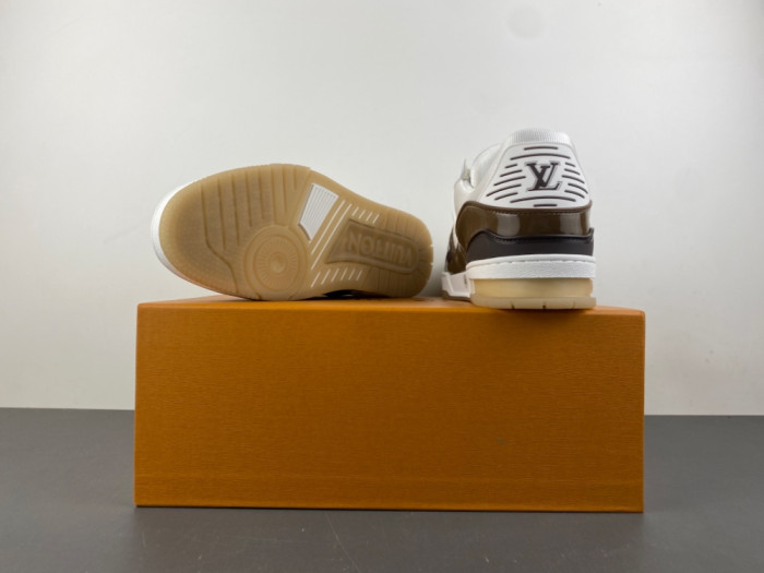 LV snekaers L0000721
