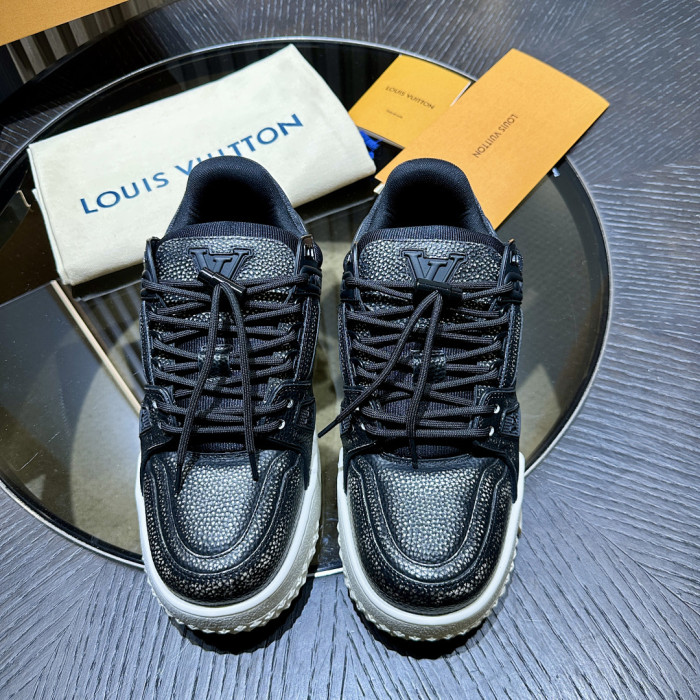 LV snekaers L0000693