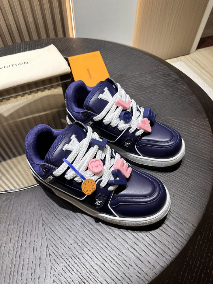 LV snekaers L0000404
