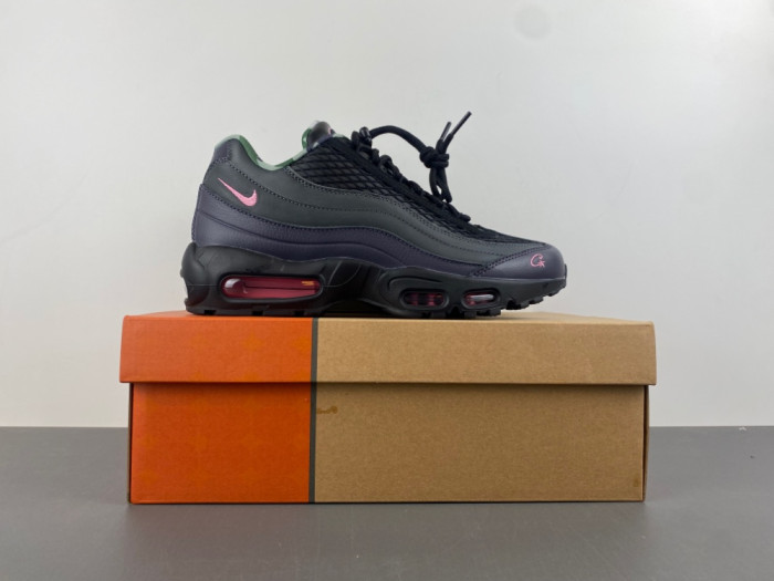 Corteiz x Nike Air Max 95 FB2709-001